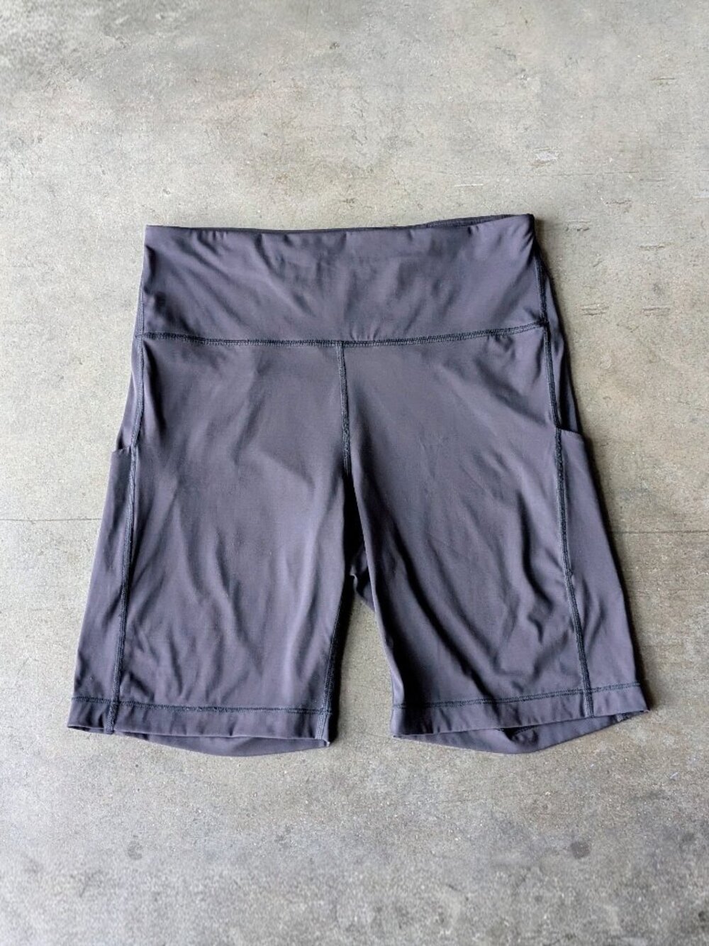 Athleta Ultimate Stash Pocket 9" Short Black High Rise Biker Short size 1X